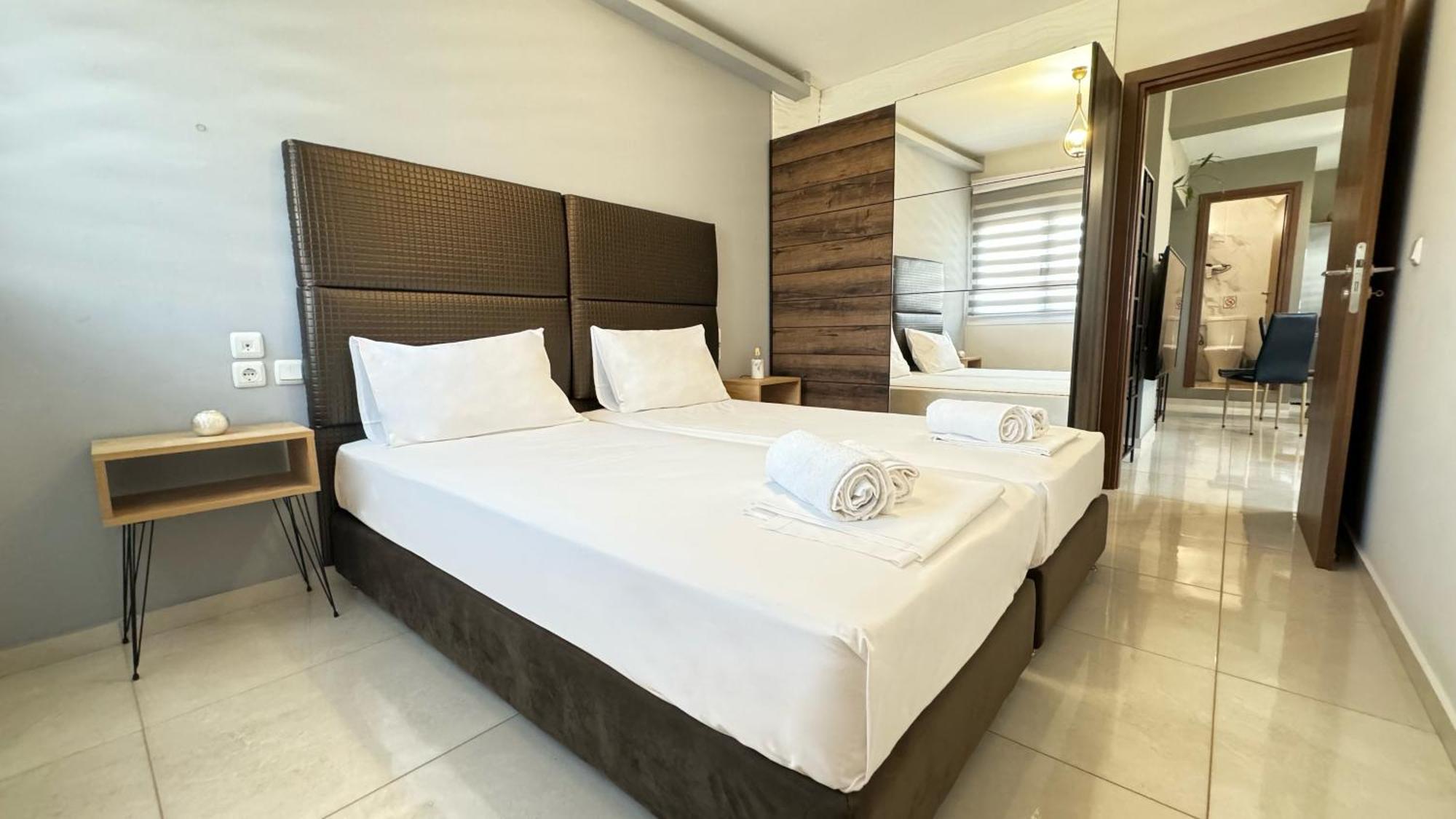 Unique1 - Two Bedroom Private Lux City Apartment Iráclio Exterior foto